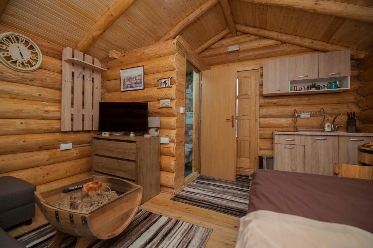 Studio - apartmani Brvnare Trebinje Esterno foto